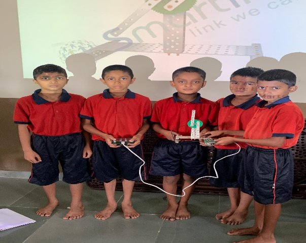 Students of Shantaba Vidyalaya